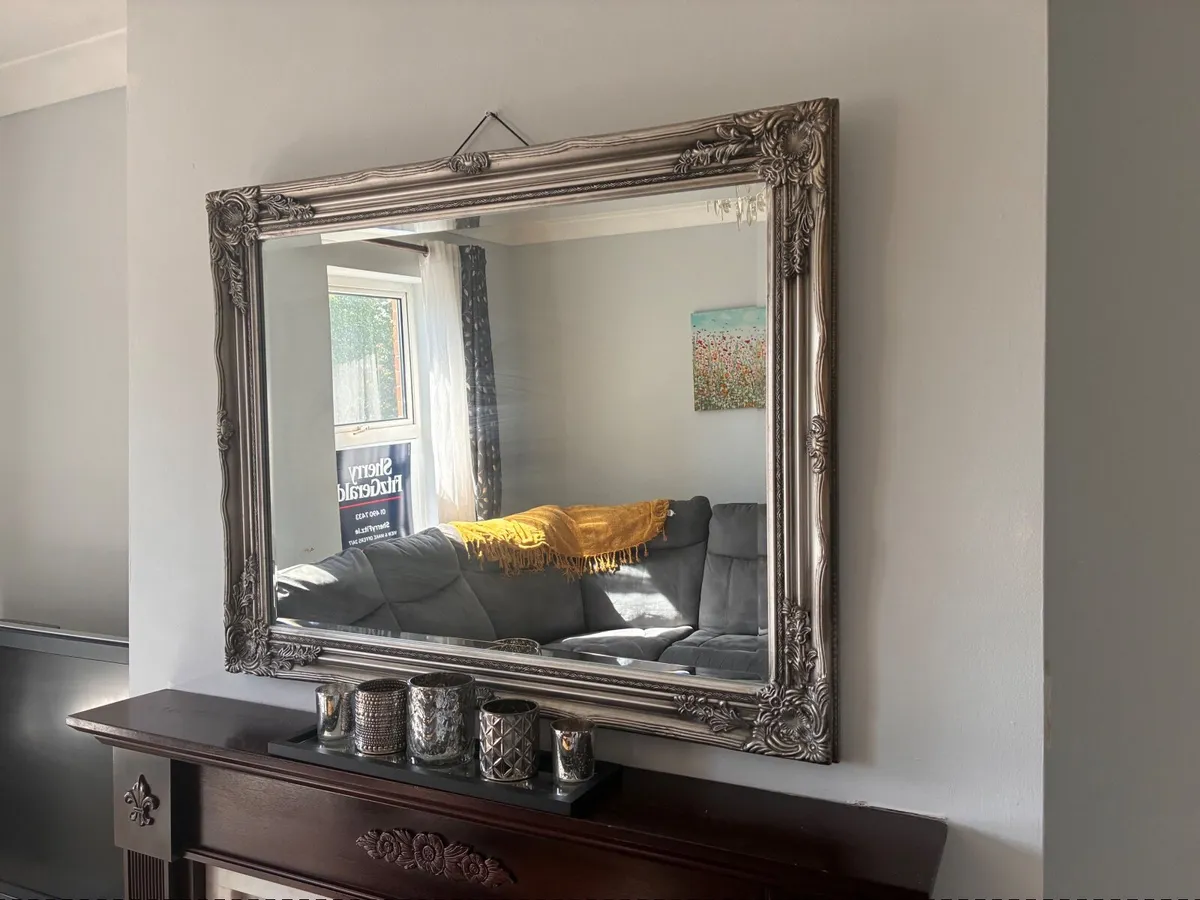 Mirror - Image 2