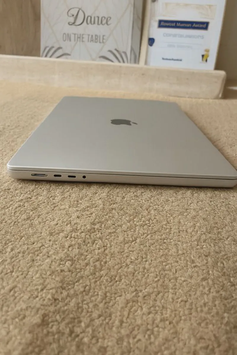 Macbook Pro 16 M1 Pro 16gb Ram 1tb Ssd 2021 - Image 3