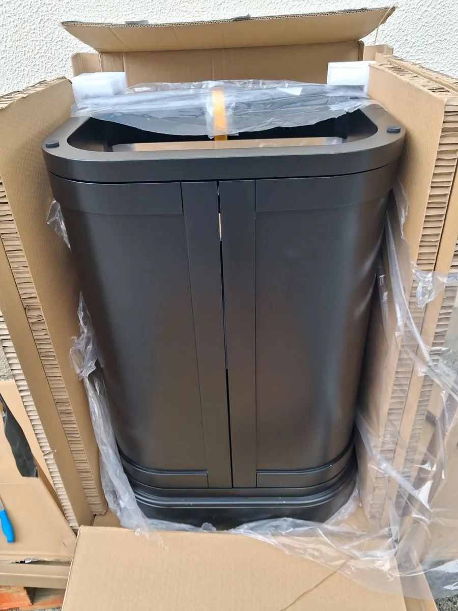 Bathroom vanity unit - Image 2