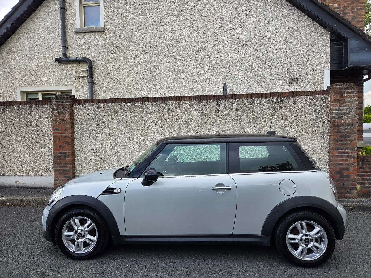 Mini 1.6d Cooper - Image 4