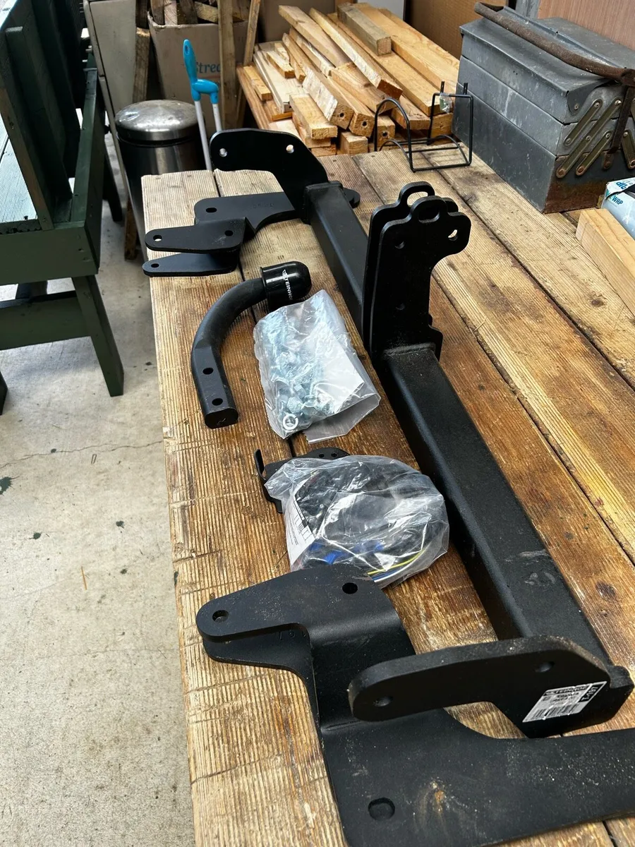Steinhof towbar for Toyota RAV4 2019 onwards - Image 2