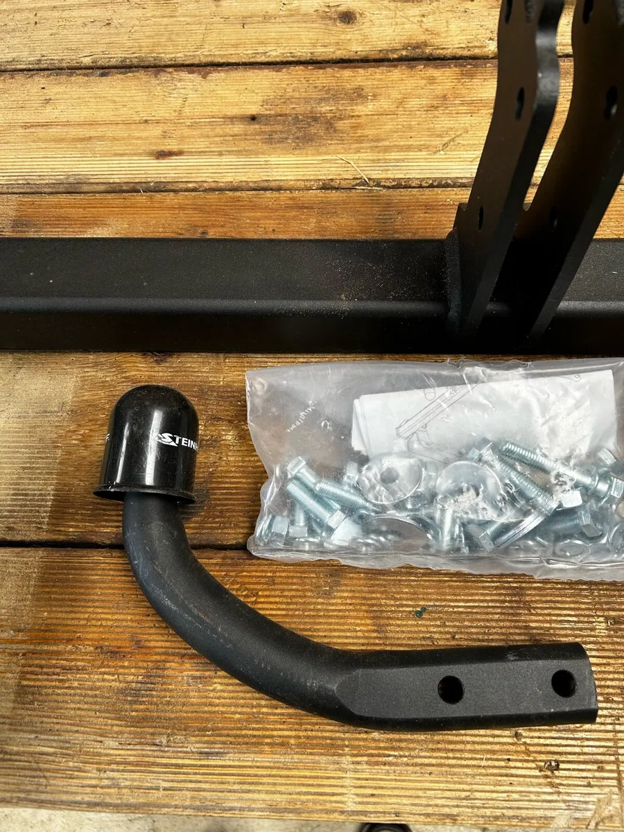 Steinhof towbar for Toyota RAV4 2019 onwards - Image 1