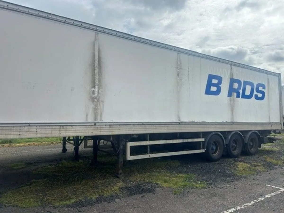 2006 3 AXLE 45FT GRP BOX - Image 2