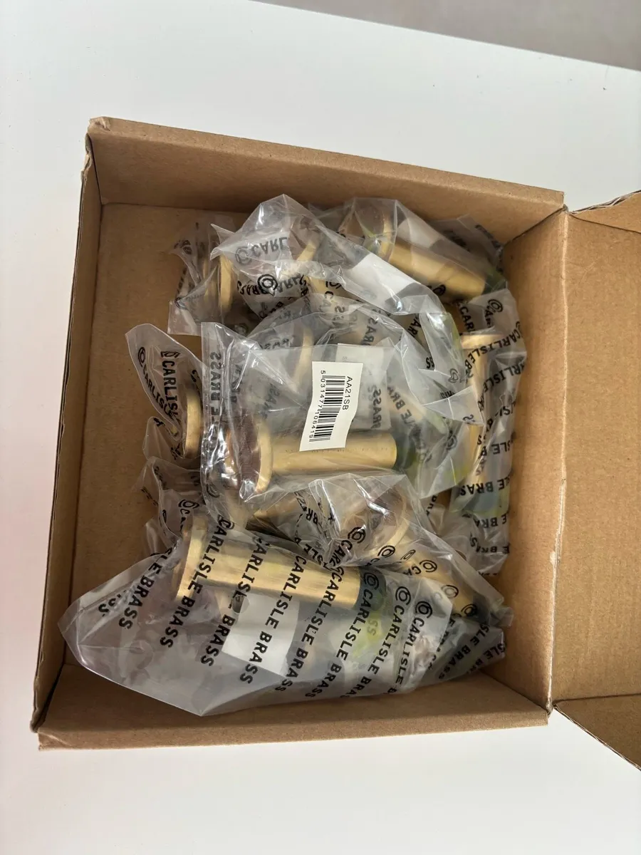 Brand new Carlisle Brass Door Stops - Image 2