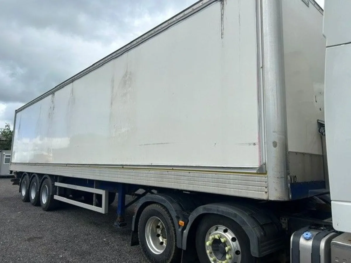 2016 45ft GRP BOX VAN TRAILER - Image 2