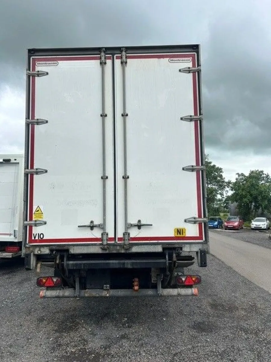 2016 45ft GRP BOX VAN TRAILER - Image 4