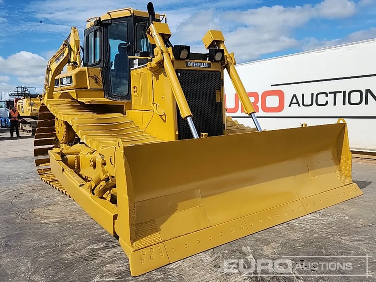 CAT D6R - Image 4