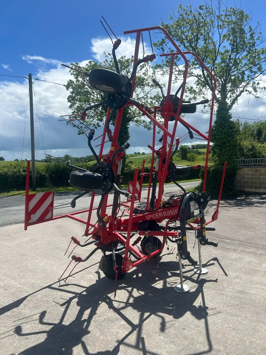 Sip spider 685/6 6 roater Tedder as new - Image 2