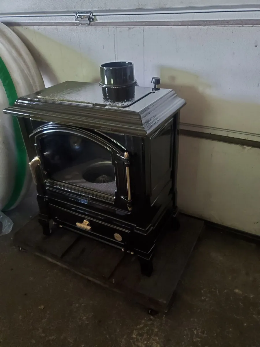 Efel/ Nestor Martin 9kw oil stove fully refurbishe - Image 2