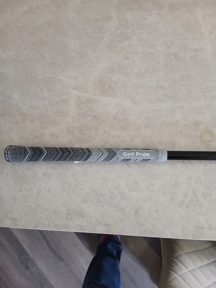 Fujikura, ventus black TR 7X driver shaft - Image 1