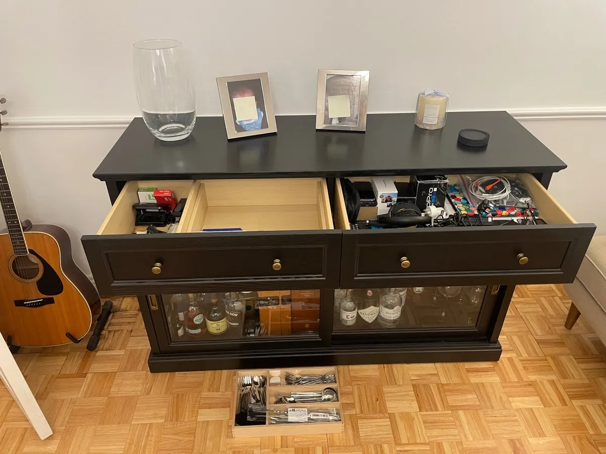 IKEA Hemnes drinks cabinet - immaculate condition - Image 4
