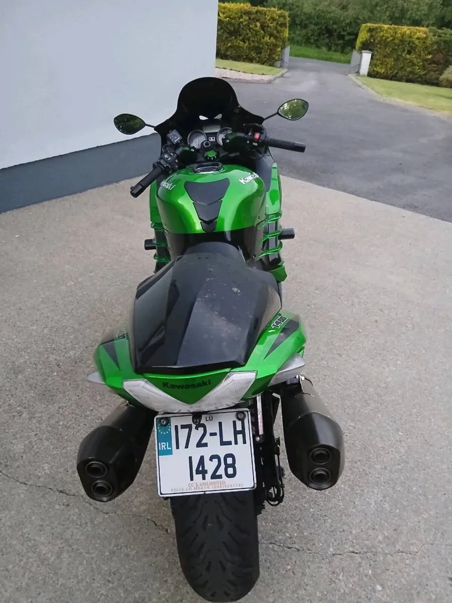 Motorcycle - Image 3