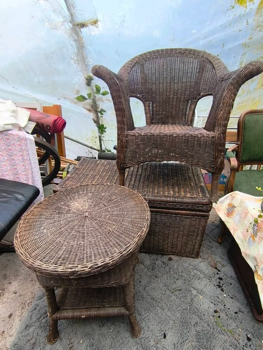 Ratten furniture like new set 100 euro - Image 4