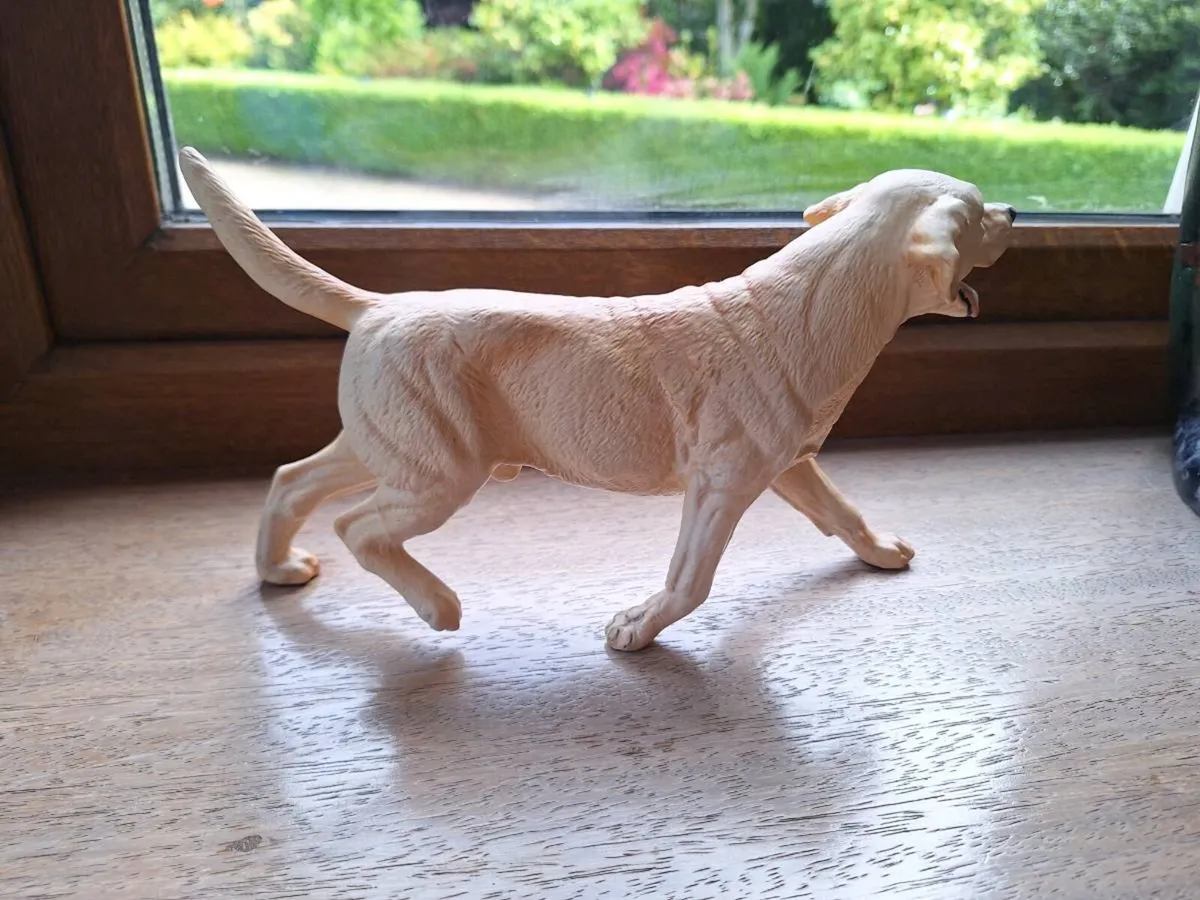 Ceramic golden retreiver dog - Image 3