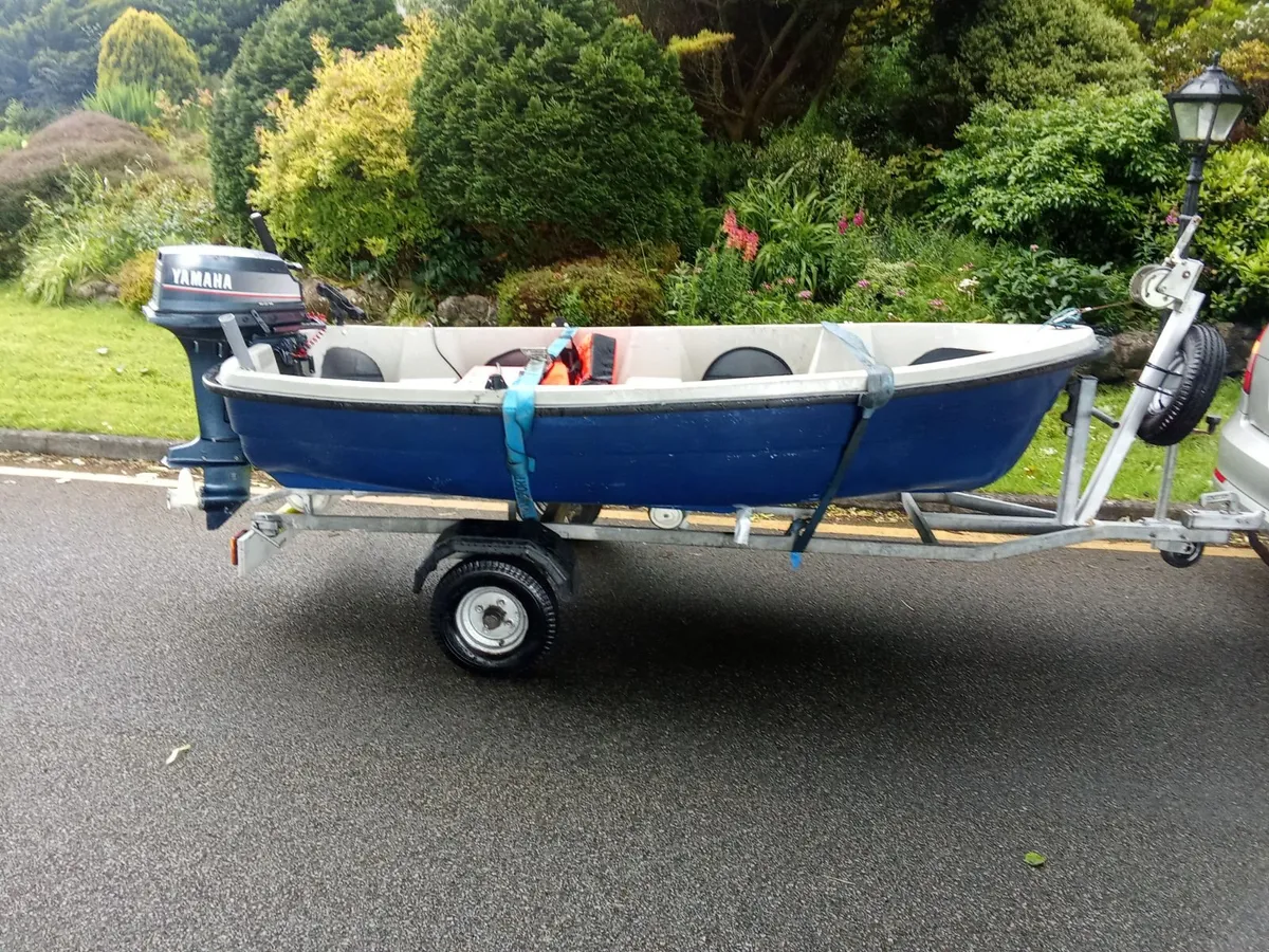 Boat+trailer+engine - Image 2