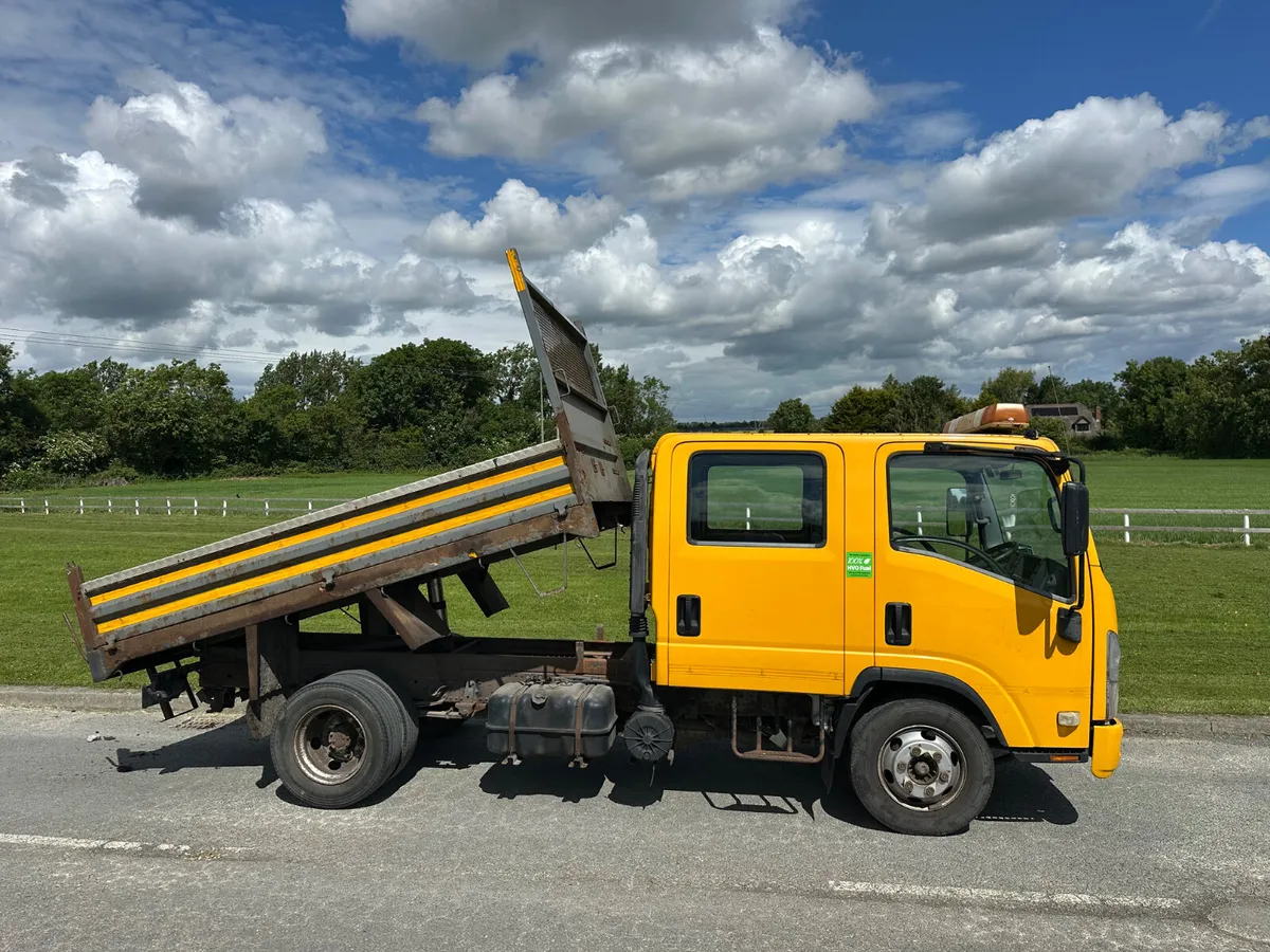 Isuzu NQR Tipper 2012 - Image 3