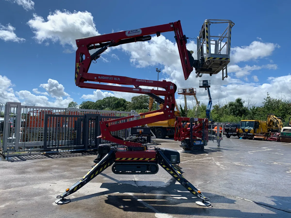2017 HINOWA LIGHT LIFT 15.70 TRACKED BOOM FOR AUCT - Image 3