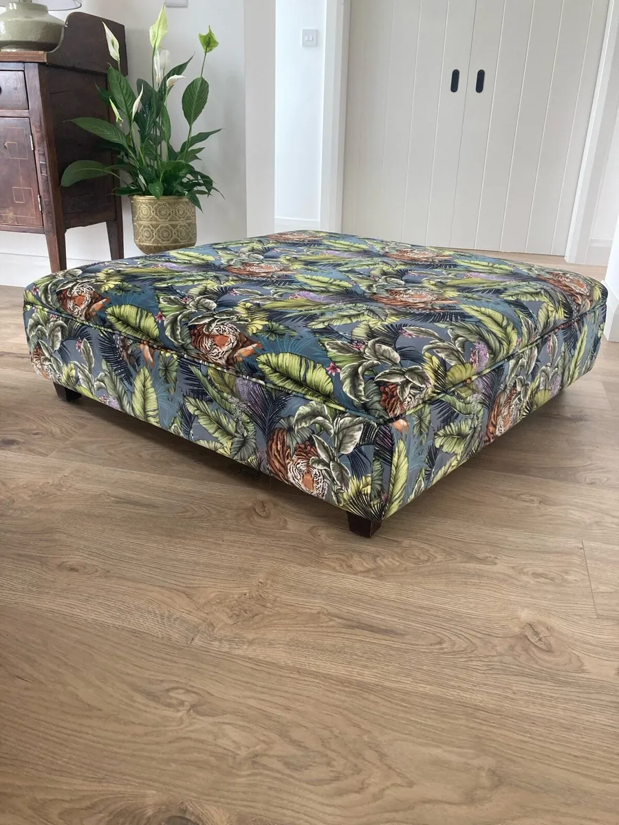 Large Pouffe - Image 1