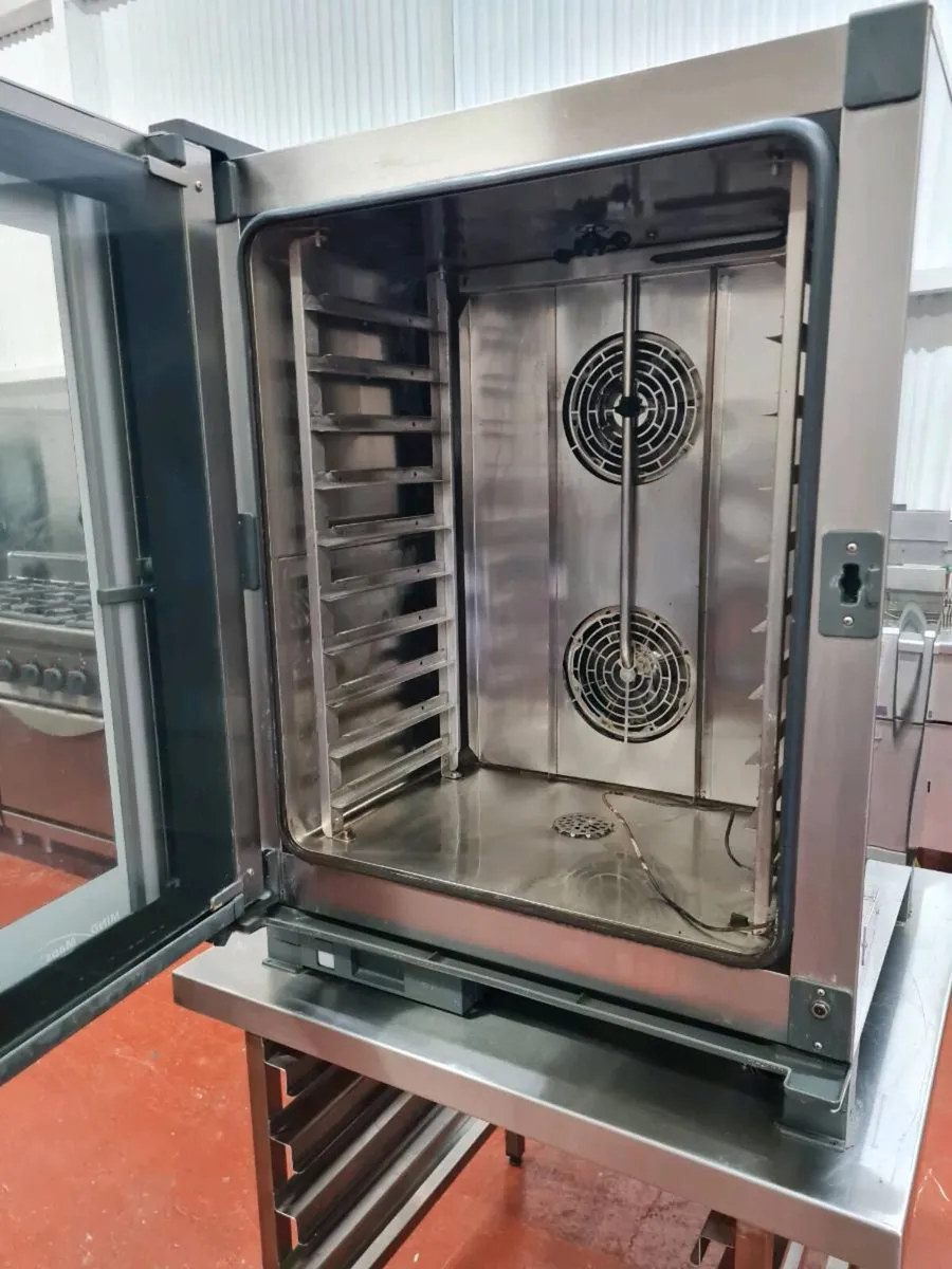 Unox XEVC 10 Grid Electric Combi Oven - Image 3