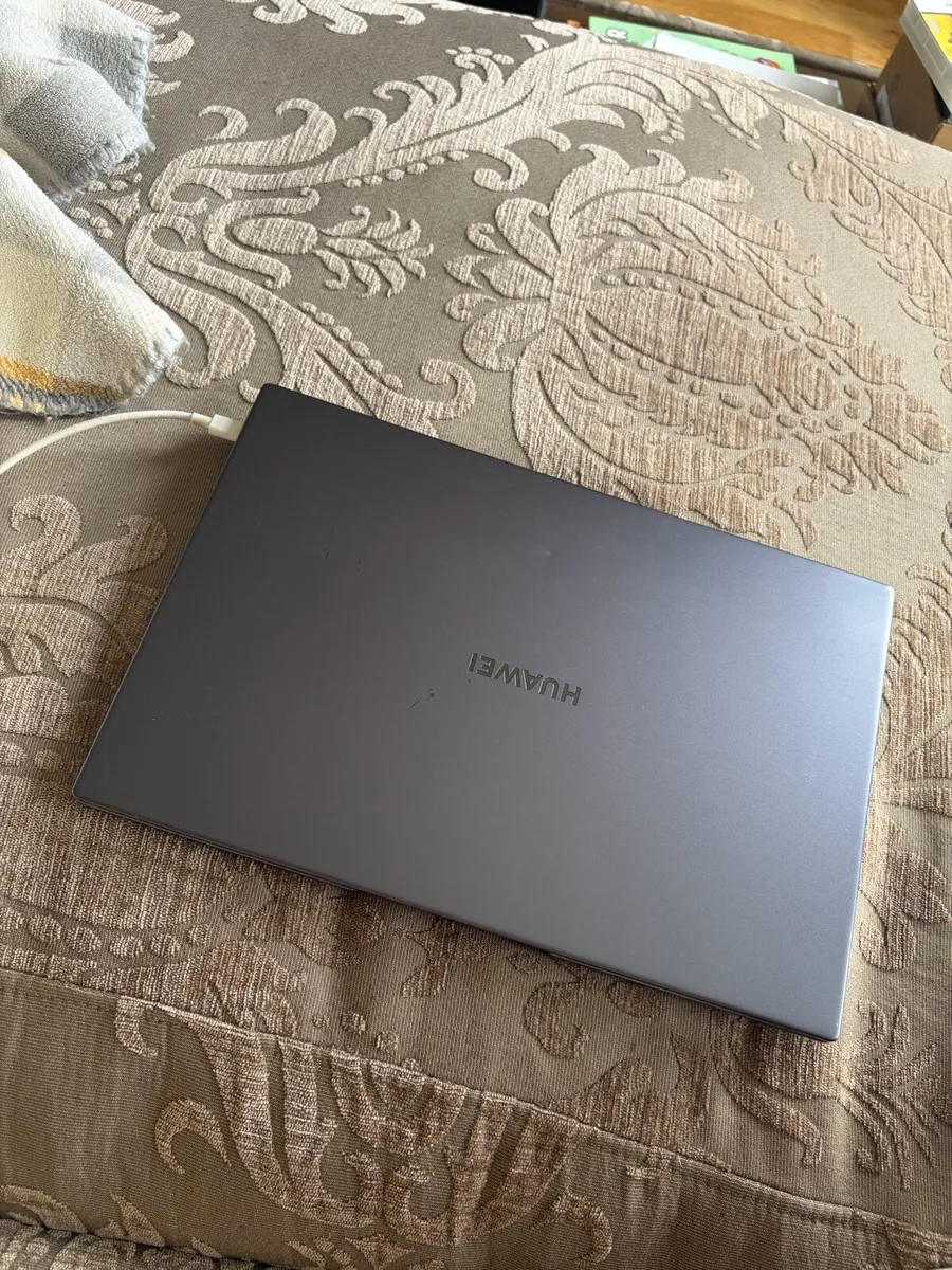 Huawei Matebook D14 laptop 11th gen - Image 2