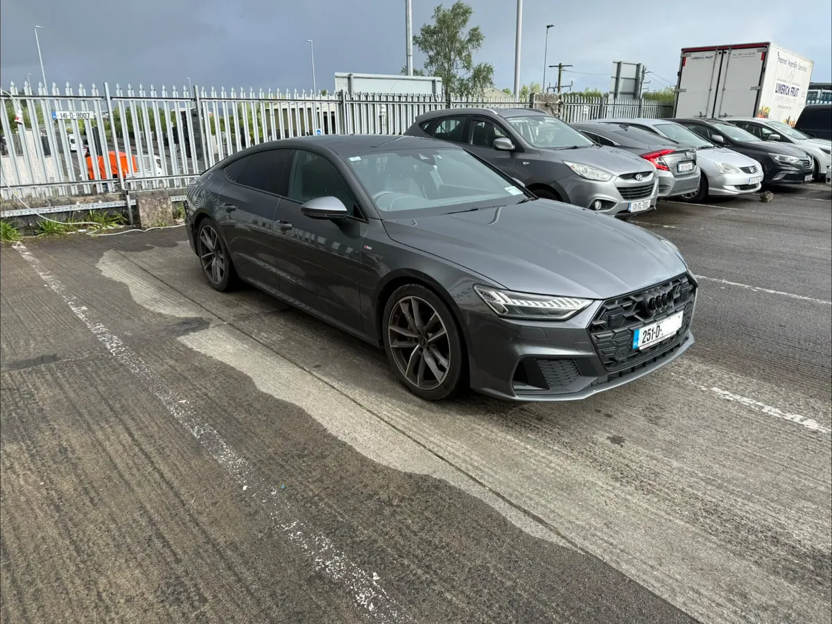2025 AUDI A7 - Image 1