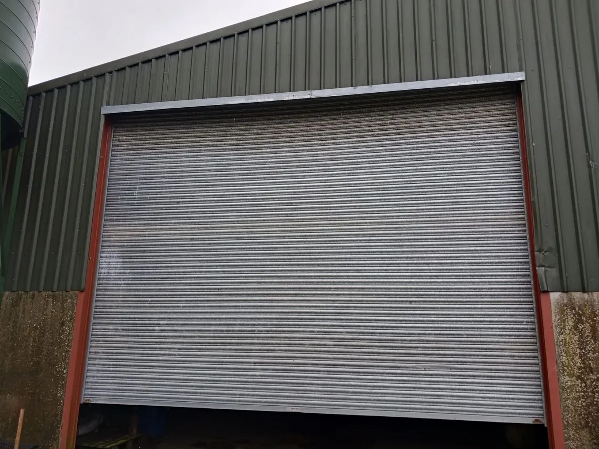 Roller door 18ft wide 13ft high - Image 1