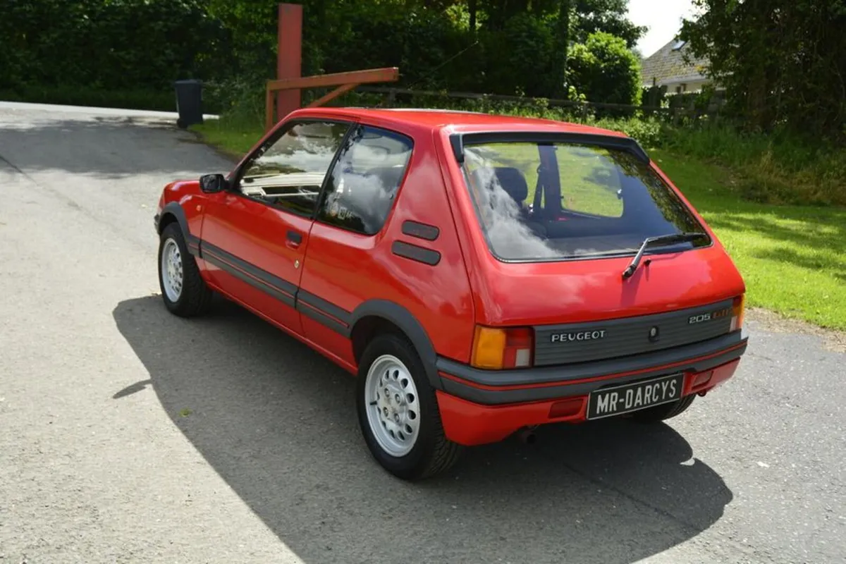 Peugeot 205 GTI - Image 4