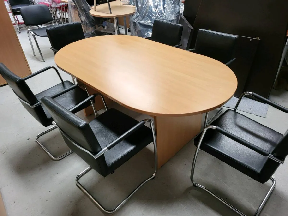 Boardroom/Meeting Room Table & 6 Chairs. - Image 3