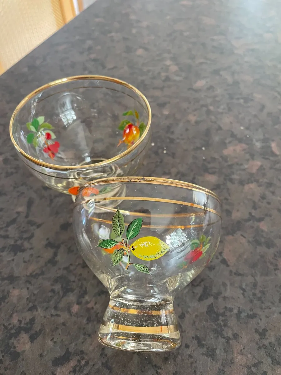 Vintage c1950s glass pedestal dessert bowls PAIR - Image 1