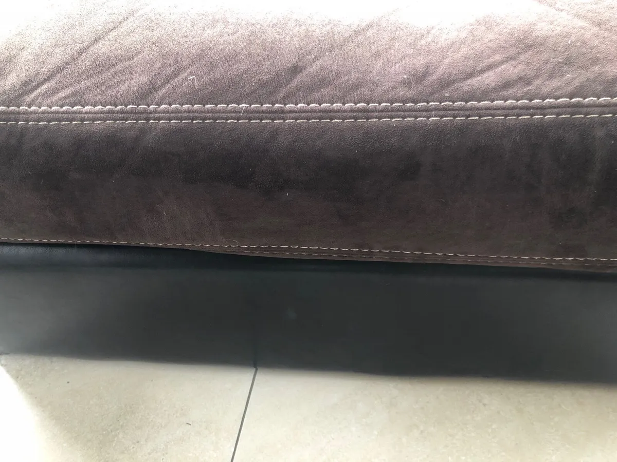 Pouffe - Image 3