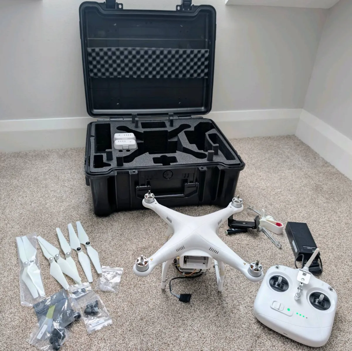 dji phantom drone - Image 1