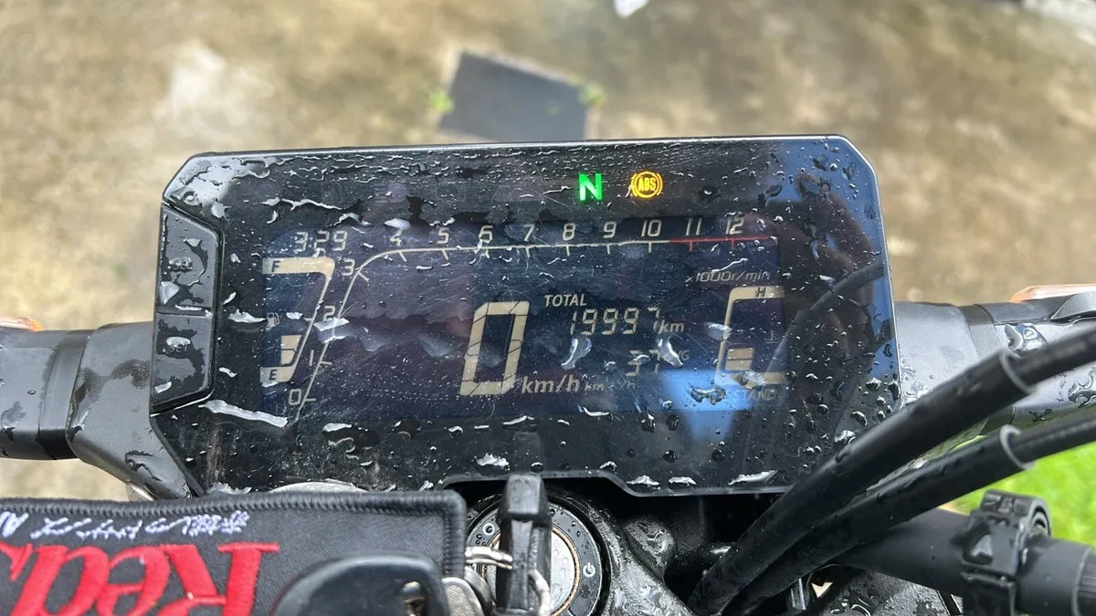 2020 Honda CB300R *READ DESCRIPTION* - Image 2