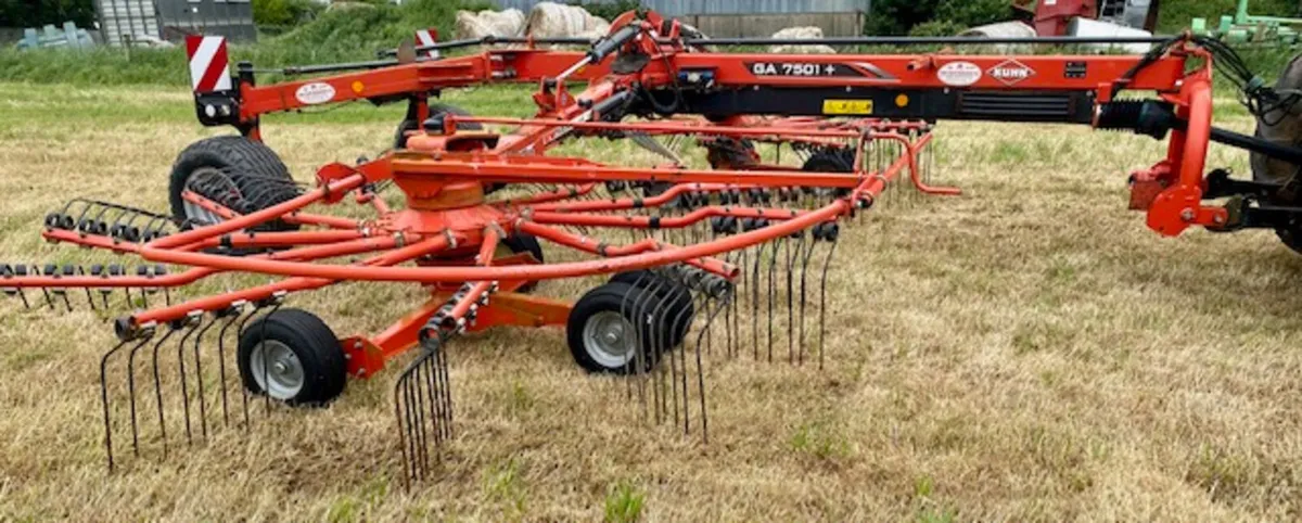 Kuhn GA7501 + twin rotor rake - Image 2