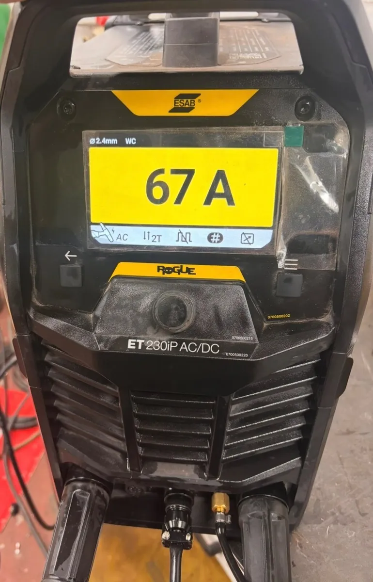 ESAB 230 AC/DC TIG Welder - Image 3