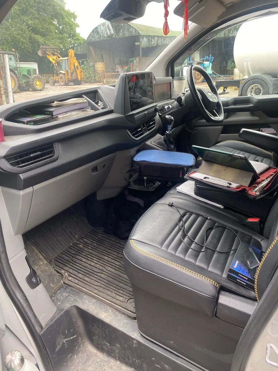 Ford Transit Custom Trail 2024 - Image 3