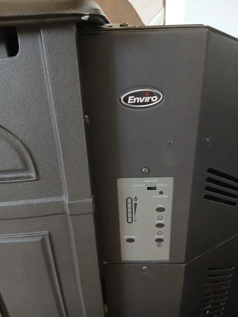 Wood Pellet Stove - Image 3