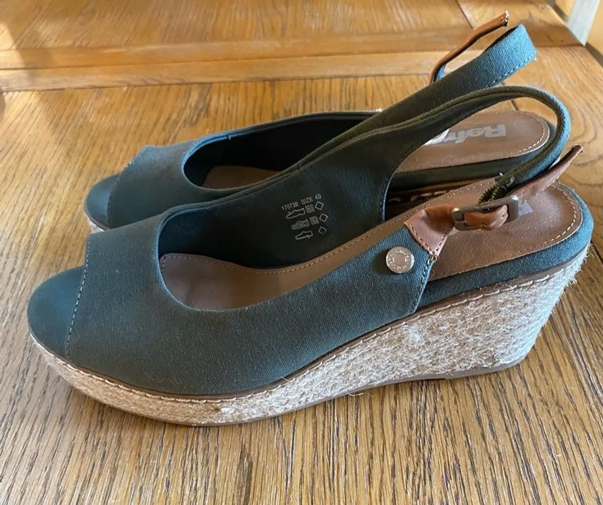 Khaki Green Wedge Sandles - Image 1
