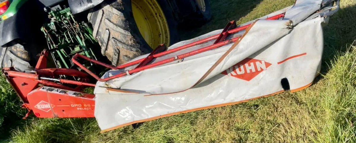 Kuhn GMD 66 disc mower - Image 1