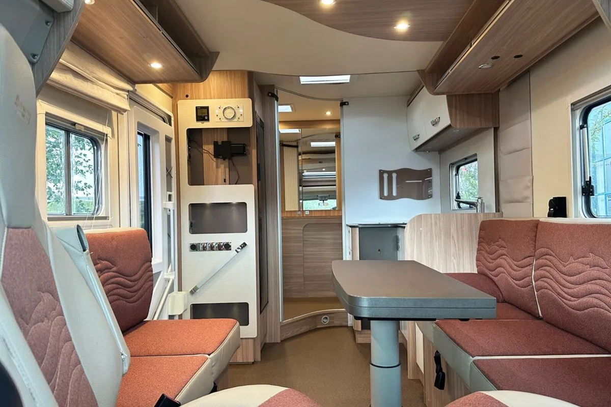 Burstner Delfin 680 Harmony 2022 - Image 3