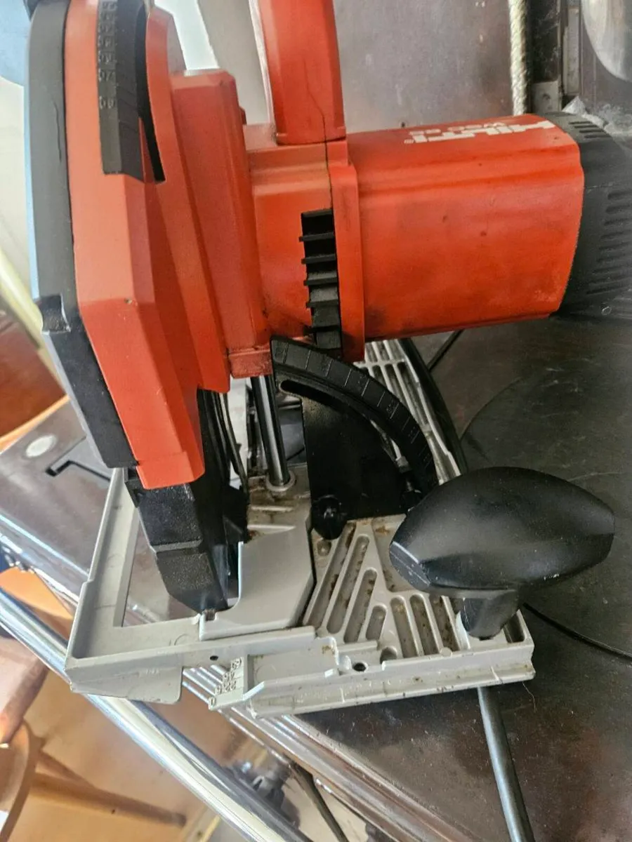 Hilti WSC 85 9" 110 v skill saw - Image 4