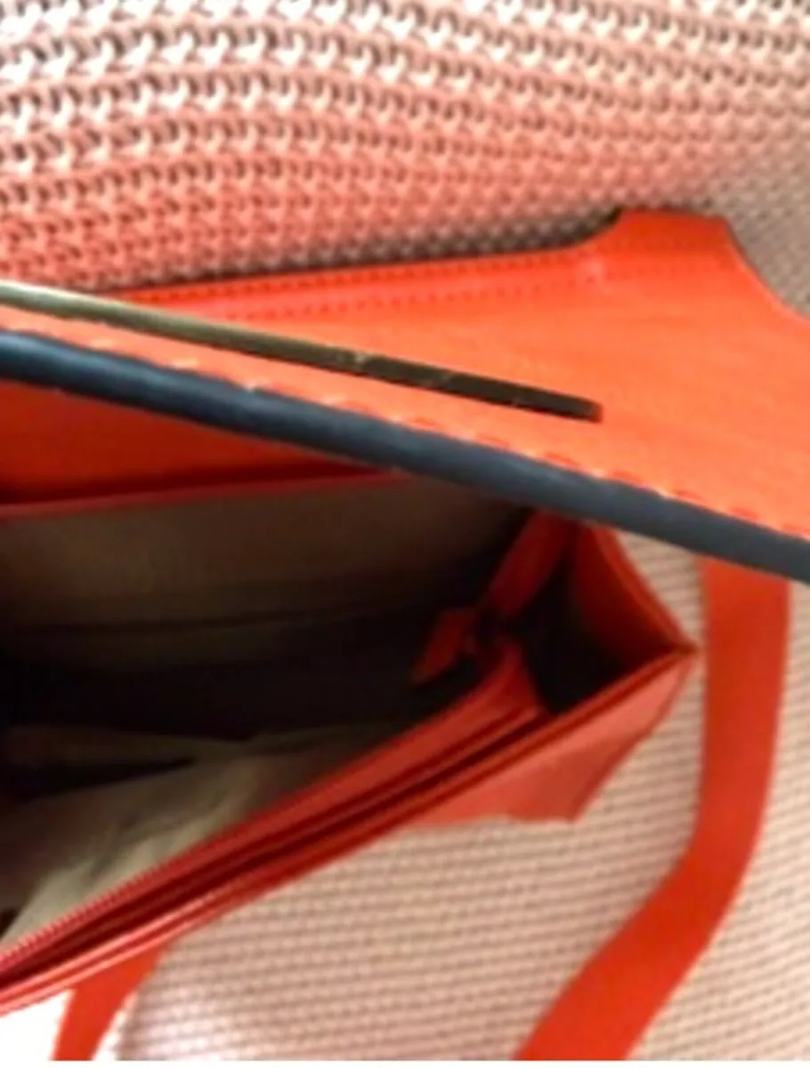 Faux leather  handbag - Image 3
