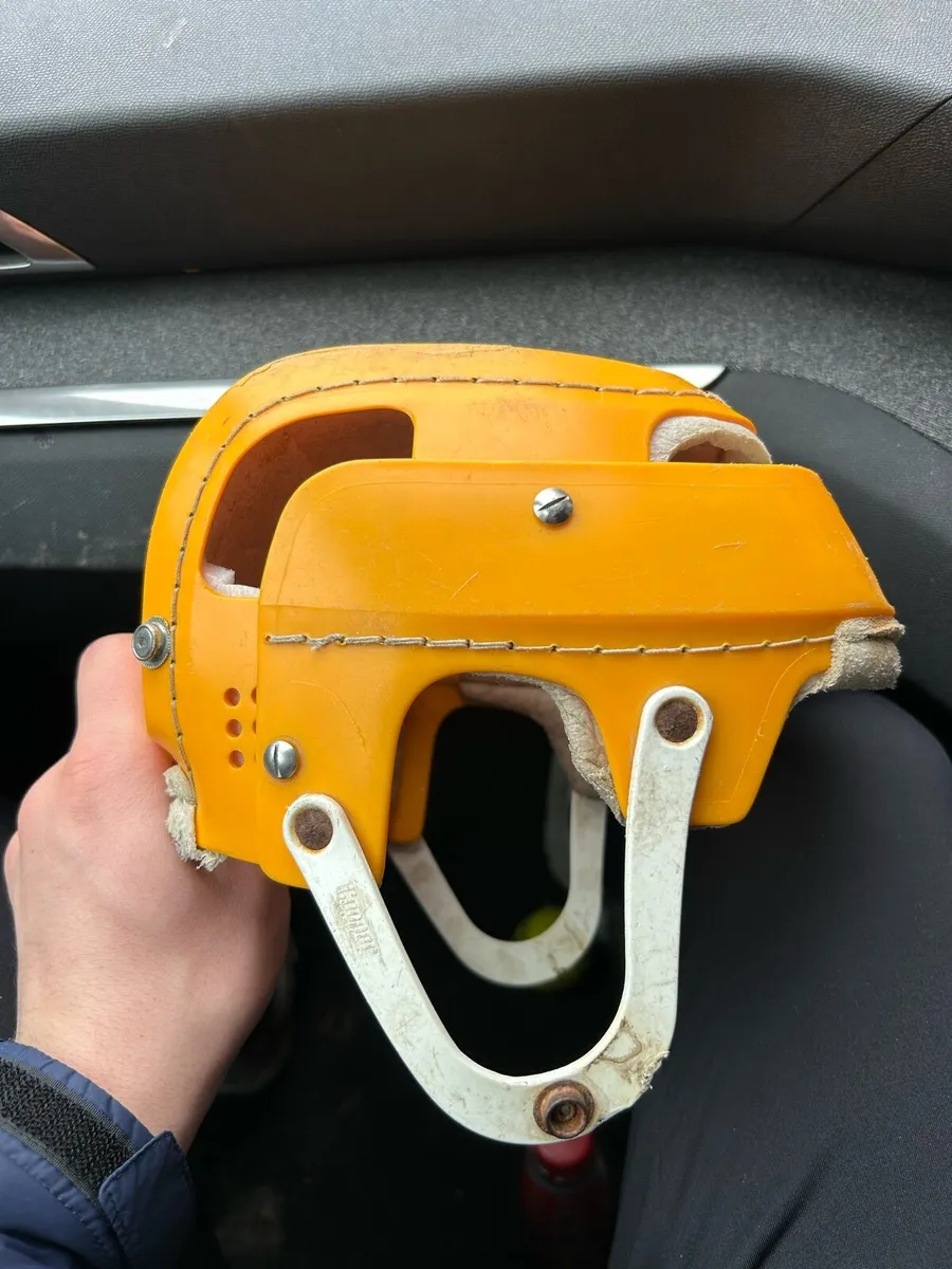 Oldstyle gola helmet - Image 3