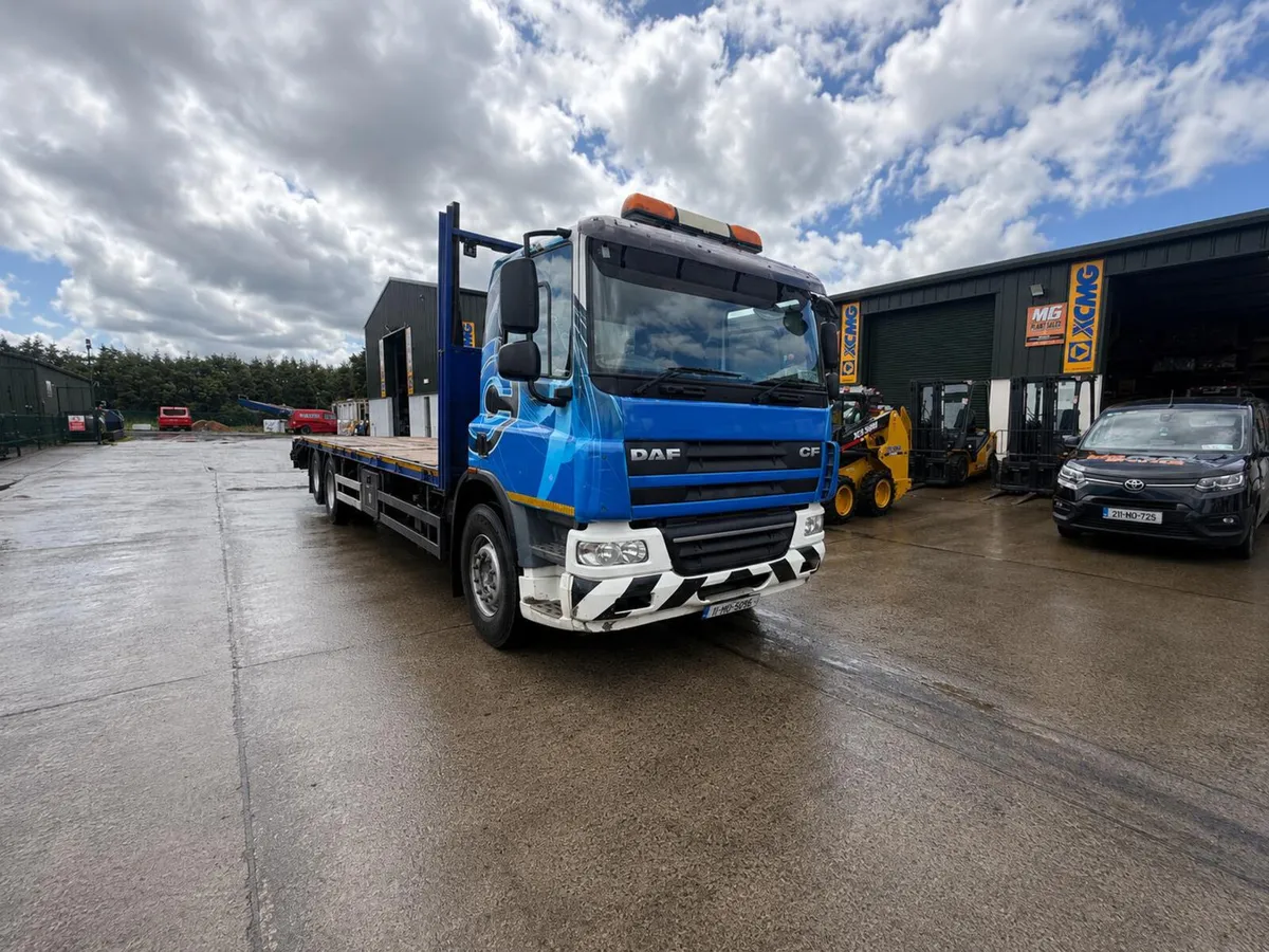 2011 DAF CF 75 310 Automatic Truck - Image 2