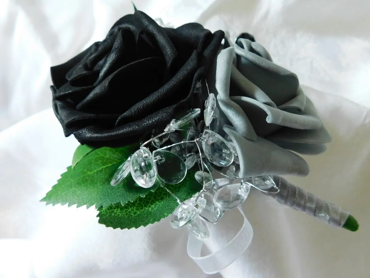 Wedding Buttonhole with Black and Grey Foam Roses - Image 4