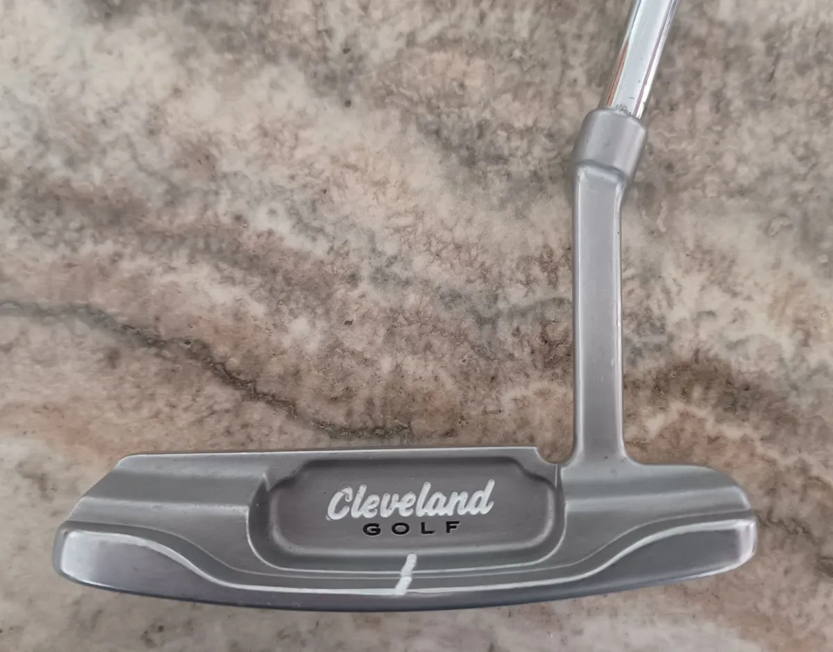 Cleveland Classic 1 Golf Left Hand Putter - Image 1
