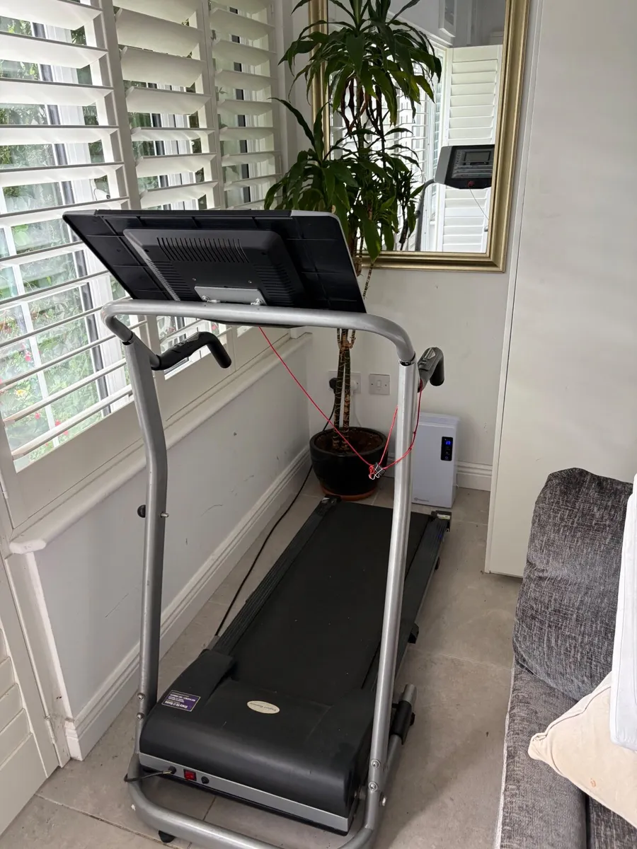 Treadmill - Image 4