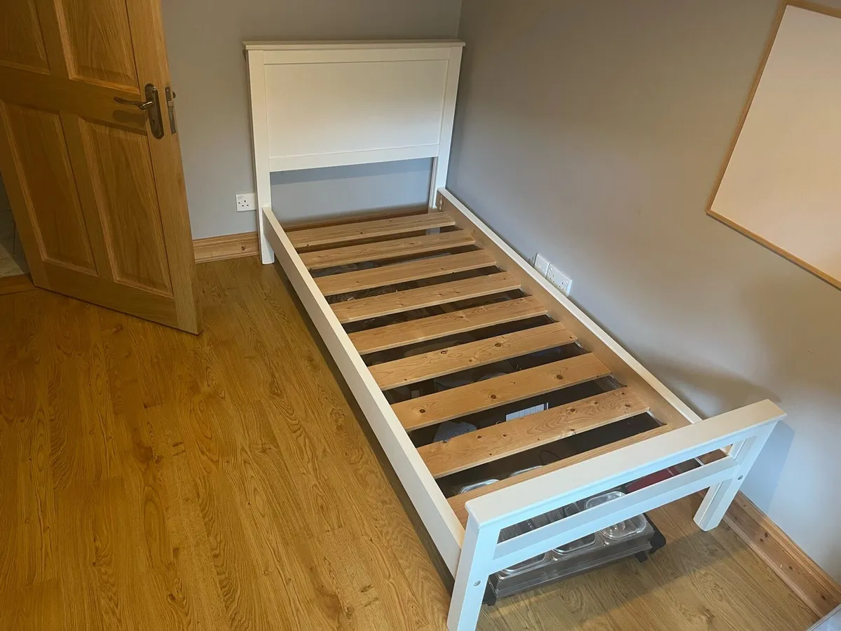 Bed frame - Image 3