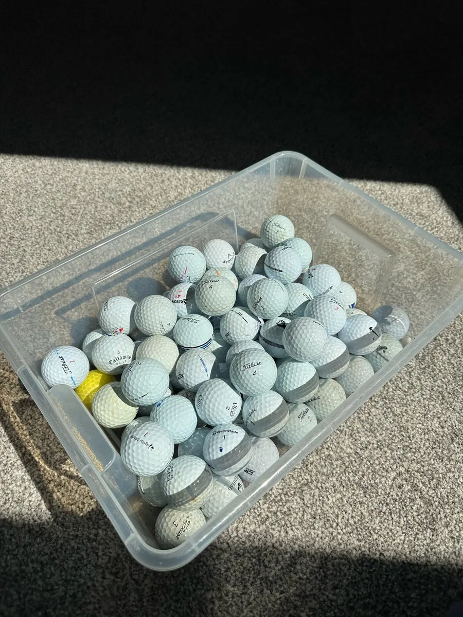 Golf balls - Image 1