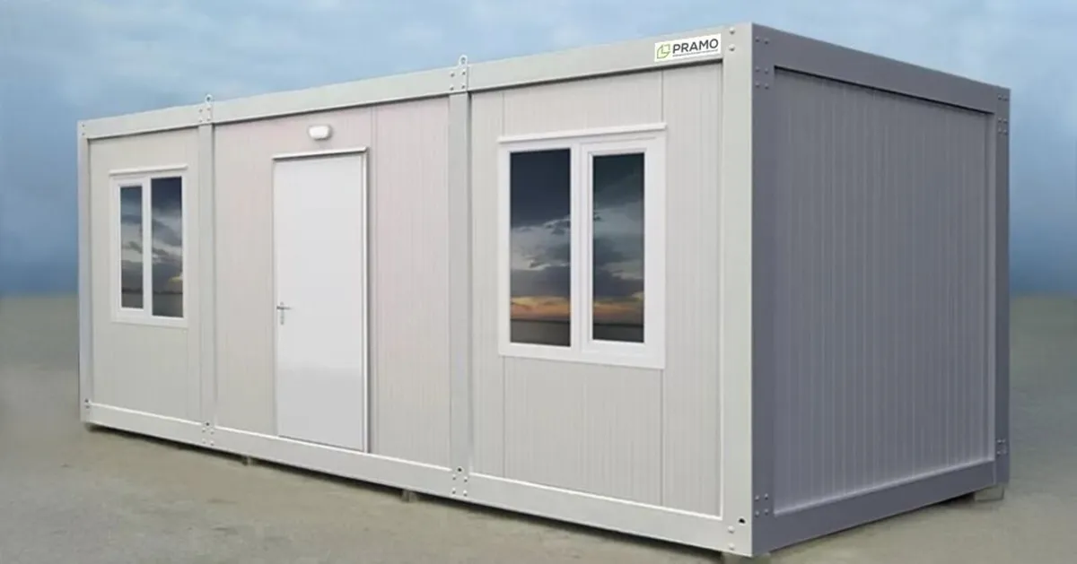 We rent storage, flat pack