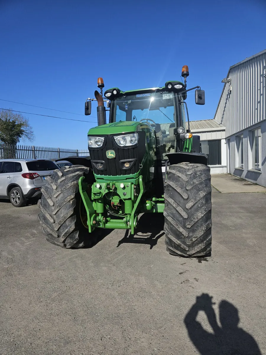 2015 JOHN DEERE 6150R - Image 2